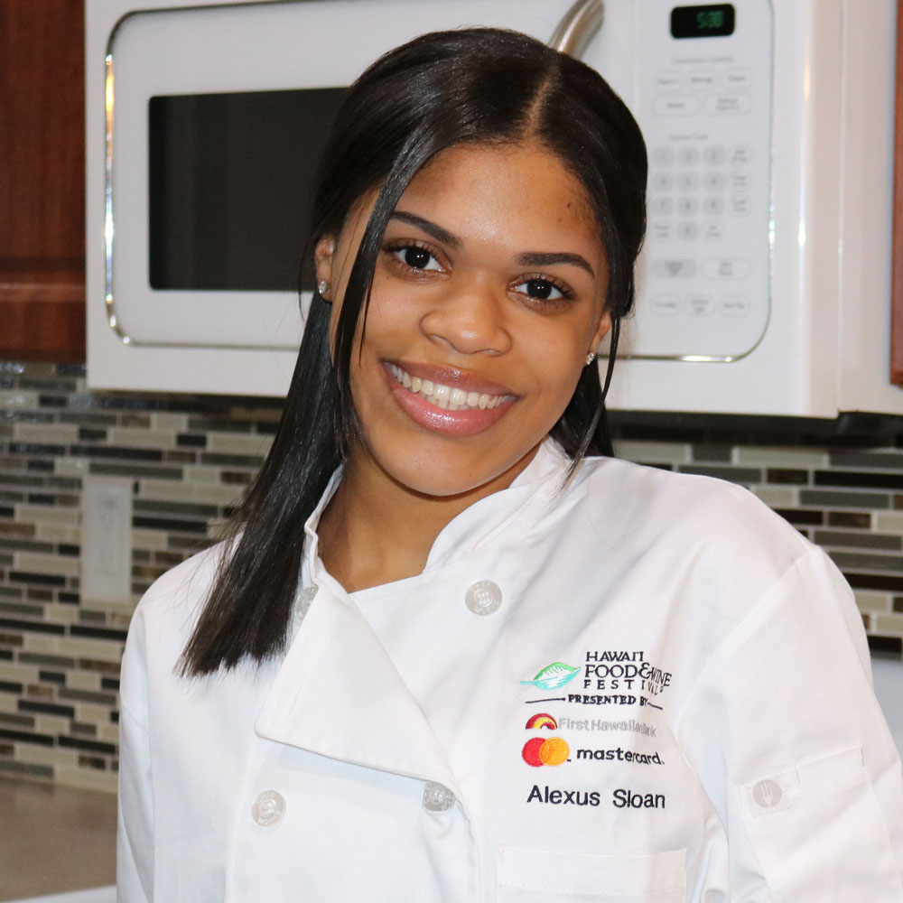 Alexus-Sloan-in-chef-coat_WEB